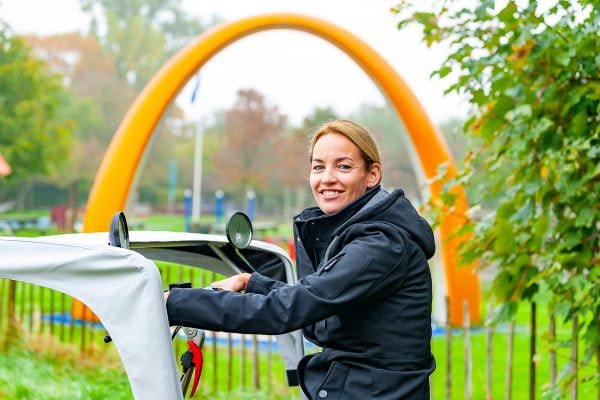 adjusting the handlebar height of the gocab pedicab