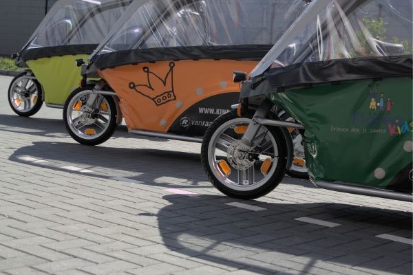 Kosten van een klantspecifiek onderzeil GoCab fietstaxi Kosten van een klantspecifiek onderzeil GoCab fietstaxi
