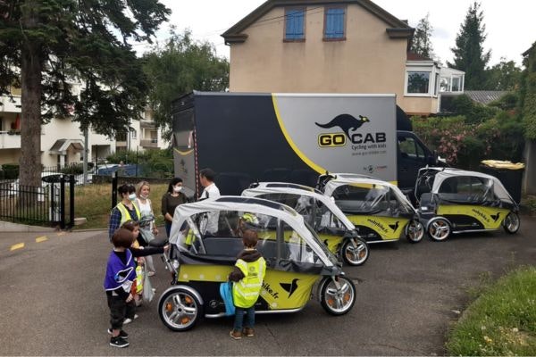 kinderen enthousiast over GoCab fietstaxi
