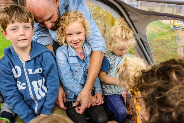 GoCab fietsbus kinderen bso gordel vastmaken